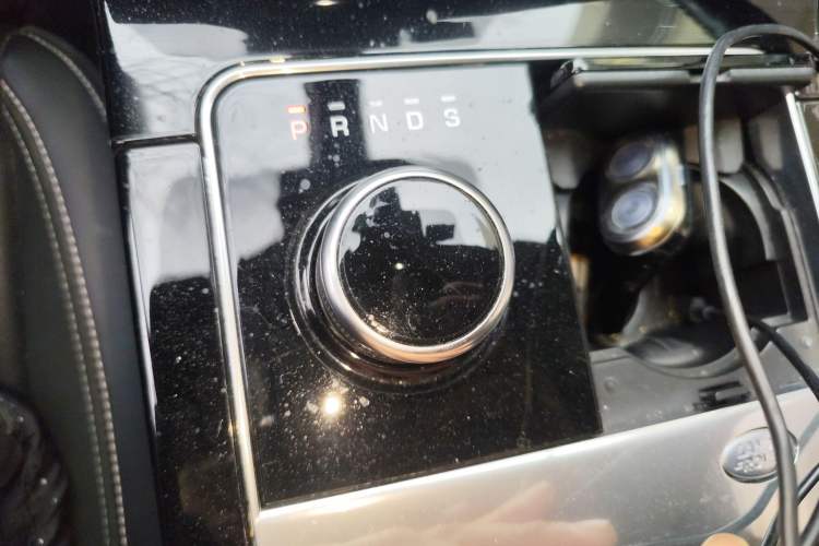 Used Land Rover Range Rover Velar 2020 P250 R-DYNAMIC S
