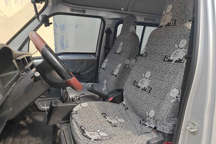 Used Wuling Zhiguang 2020 1.2L Practical Model China VI LSI