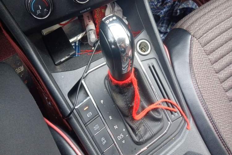 Used Volkswagen Lavida 2019 280TSI DSG Comfort Edition China VI standard Gear Lever