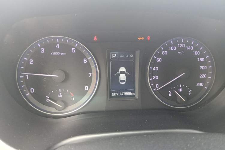 Used Hyundai Mistra 2016 1.8L Automatic Smart GLS
