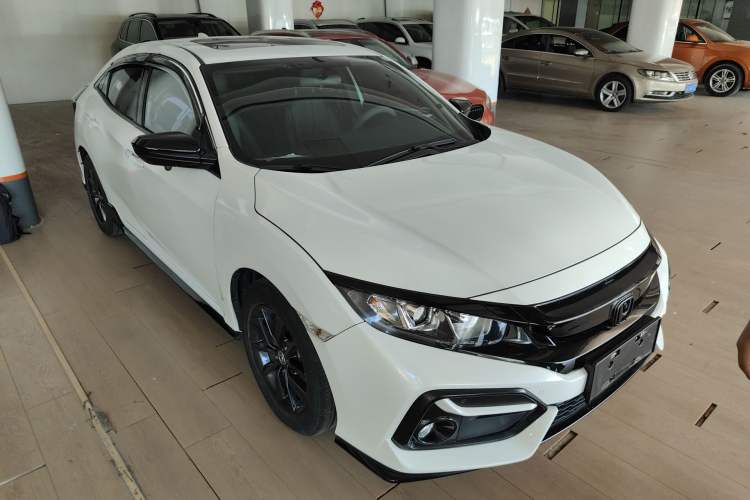Used Honda Civic 2021 HATCHBACK 220TURBO CVT New Trendsetter