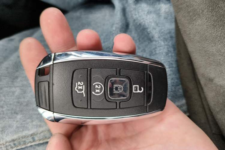 Used Lincoln MKC 2019 2.0T Two-Wheel Drive Zunya Version China VI Standard
