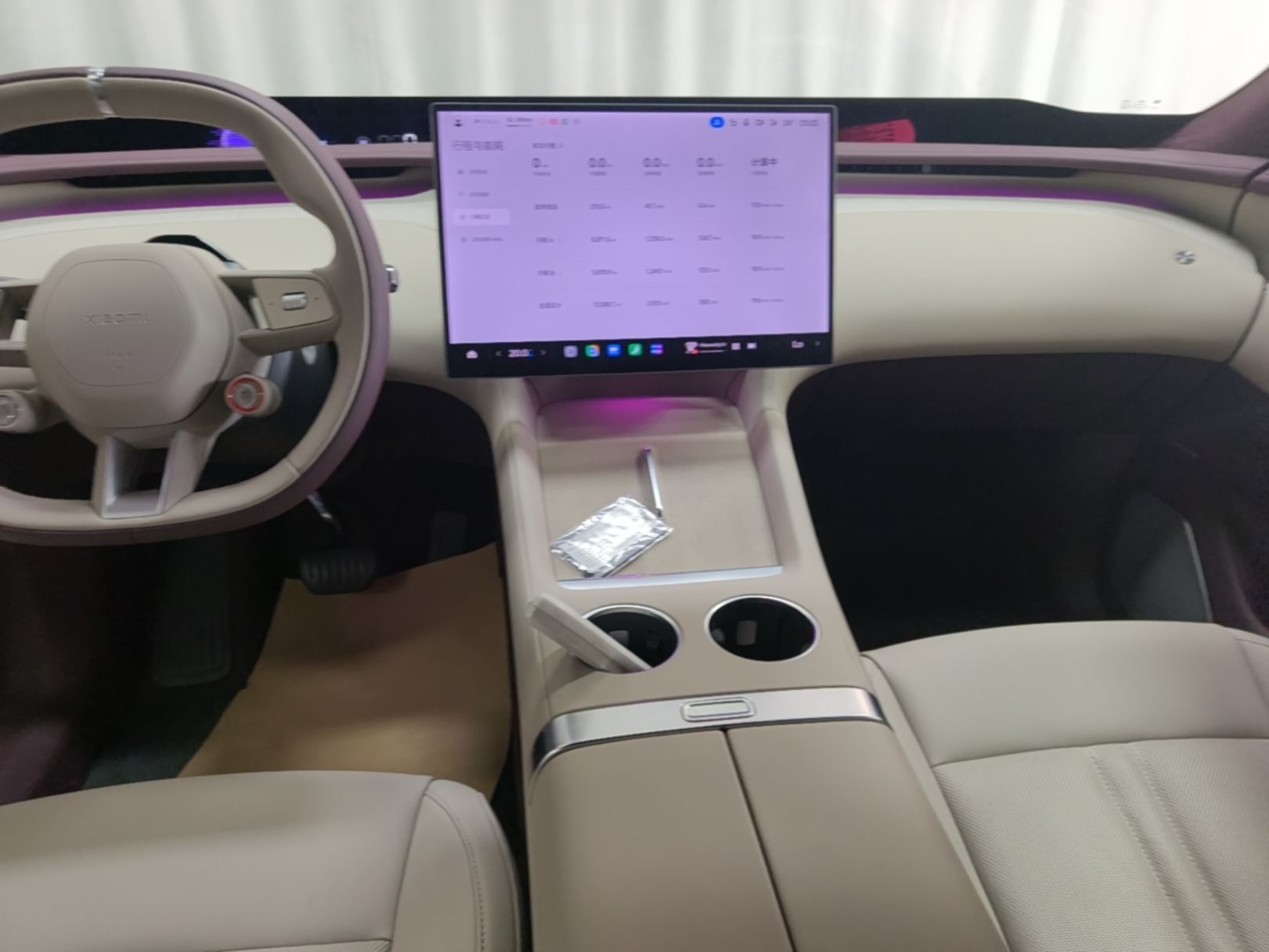 Xiaomi Auto YU7 2025 Ultra-Long Range High-Performance All-Wheel-Drive Max Edition — снимка 15