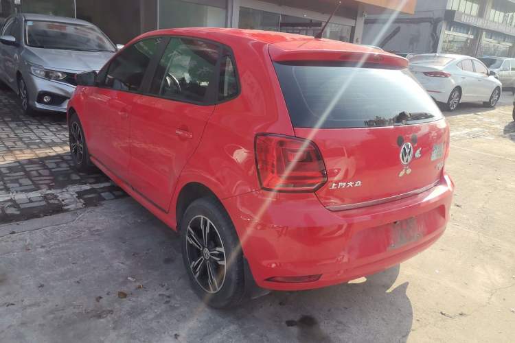 Used Volkswagen Polo 2016 1.6L Automatic Comfort Model