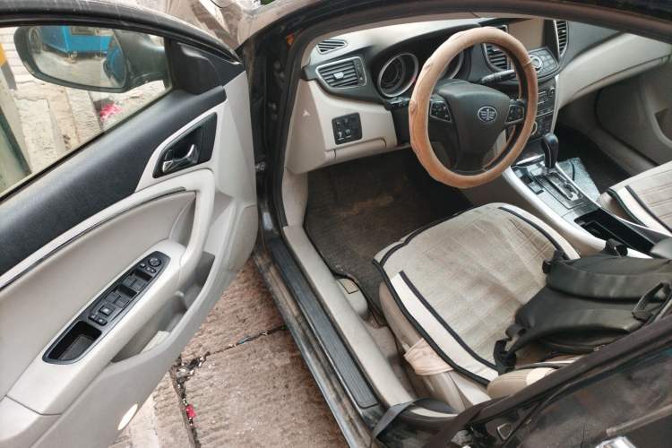 Used Bestune B90 2014 2.0T automatic luxury version