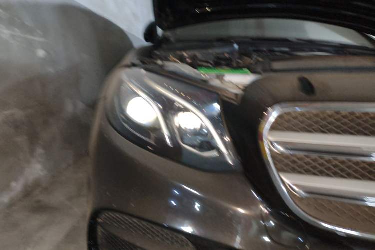 Used Mercedes-Benz E-Class 2018 Restyled E 300 L Sporty and Stylish Edition
