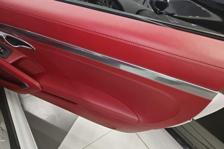 Used Porsche 718 2018 Cayman 2.0T