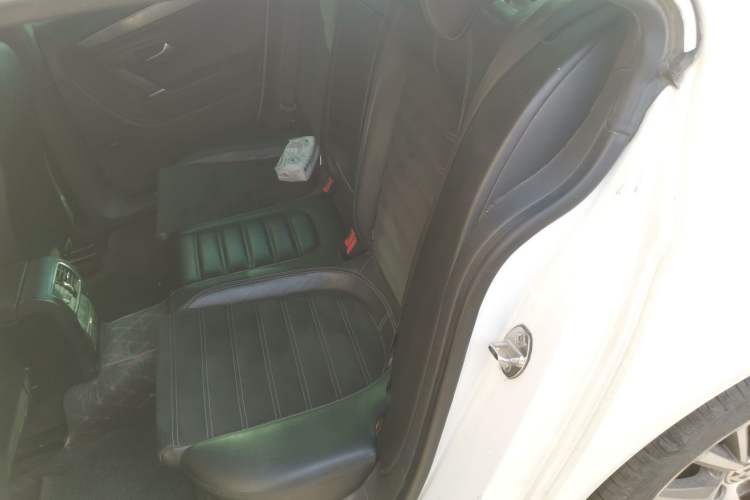 Used Volkswagen FAW-Volkswagen CC 2016 1.8TSI Luxury Model