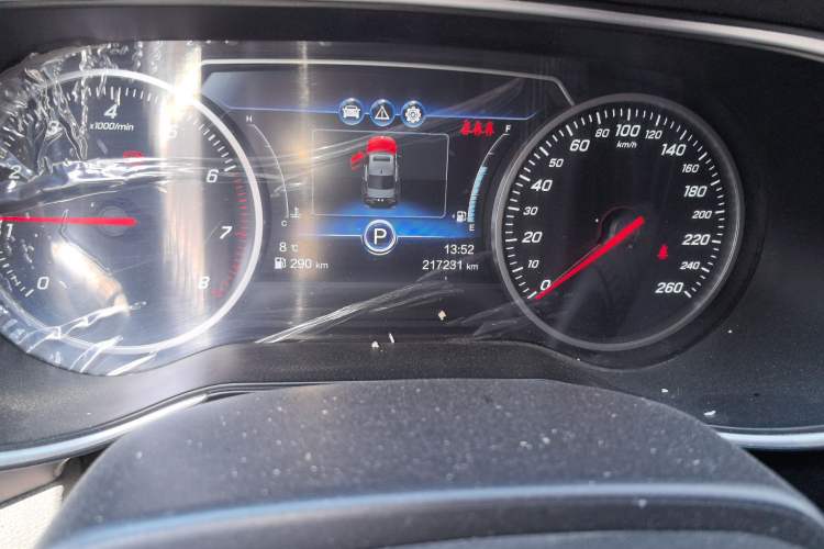 Used Hongqi H5 2018 30TD Smart Connect Dynamic Edition
