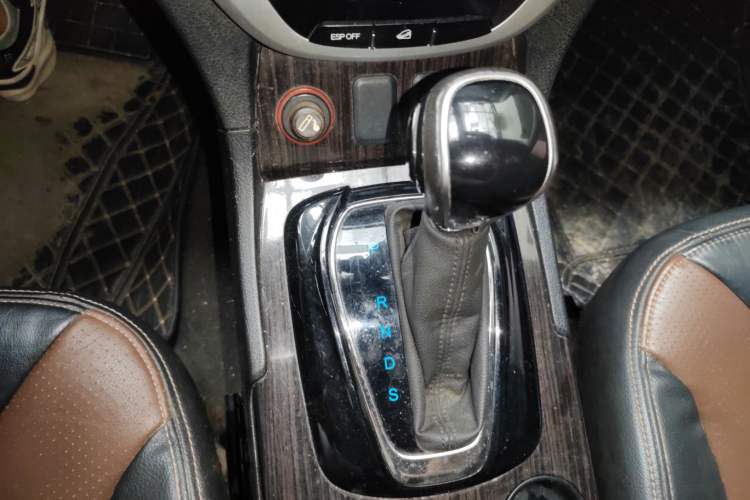 Used GAC Trumpchi GS5 Super 2015 1.8T Automatic Two-Wheel Drive Elite Edition