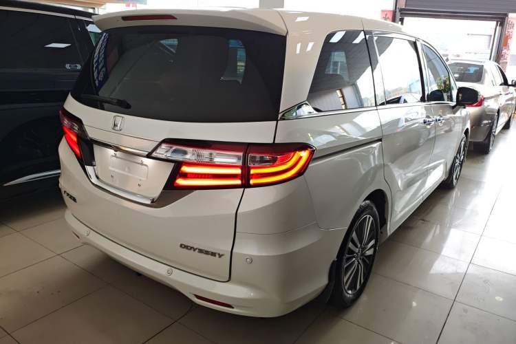 Used Honda Odyssey 2018 2.4L Smart Edition