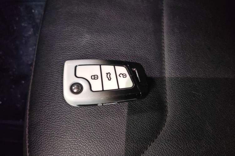 Used Volkswagen Tayron 2020 280TSI Two-Wheel Drive Luxury Connect Edition
