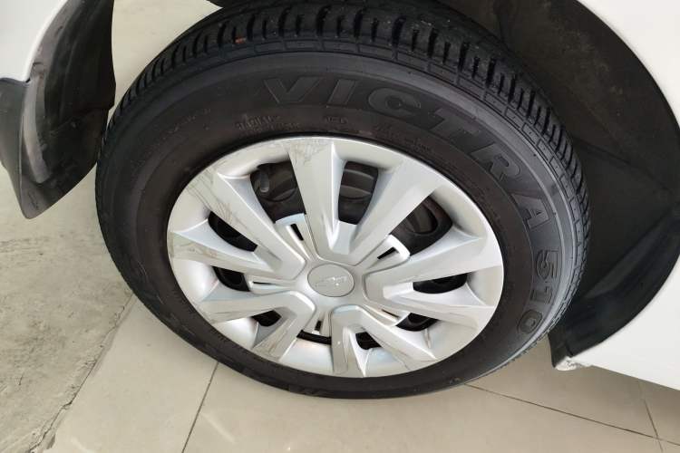 Used Chevrolet Lova RV 2016 1.5L Automatic Comfort Edition
