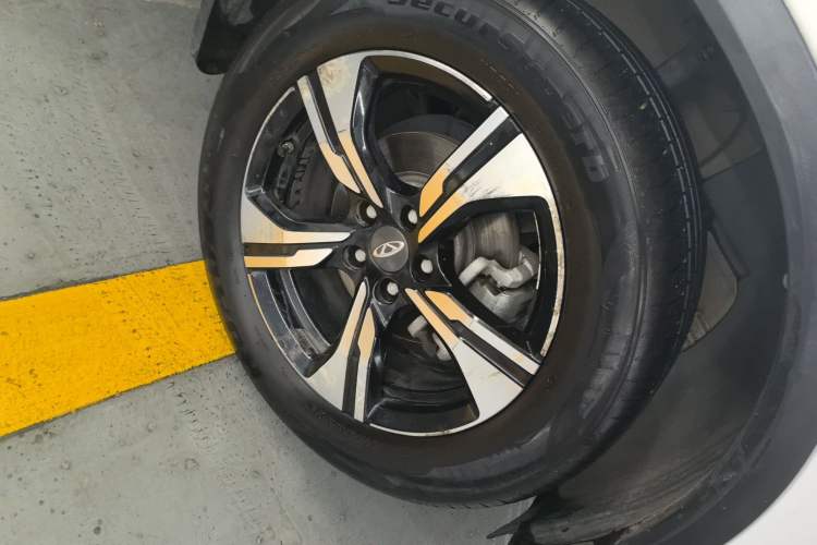 Used Chery Tiggo 5x 2020 1.5L CVT Fashion Edition Left Front Wheel Hub