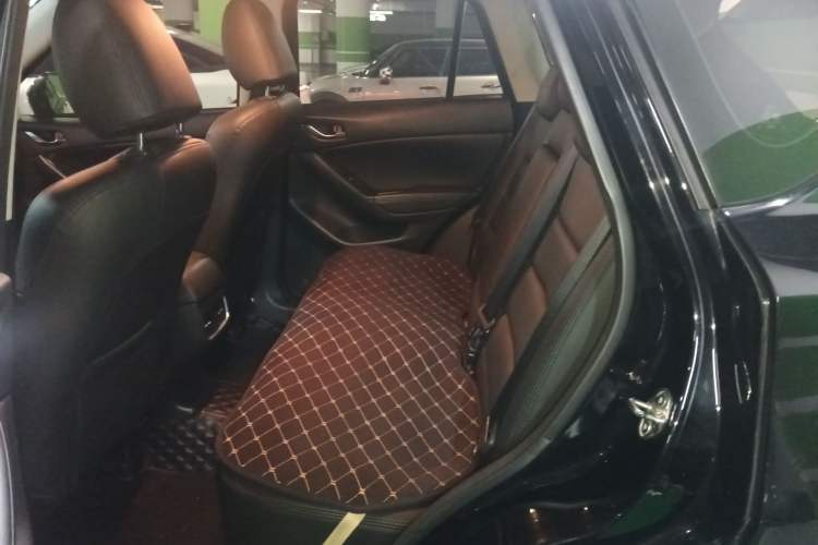 Used Mazda CX-5 2015 2.0L Automatic Two-Wheel Drive Urban Version
