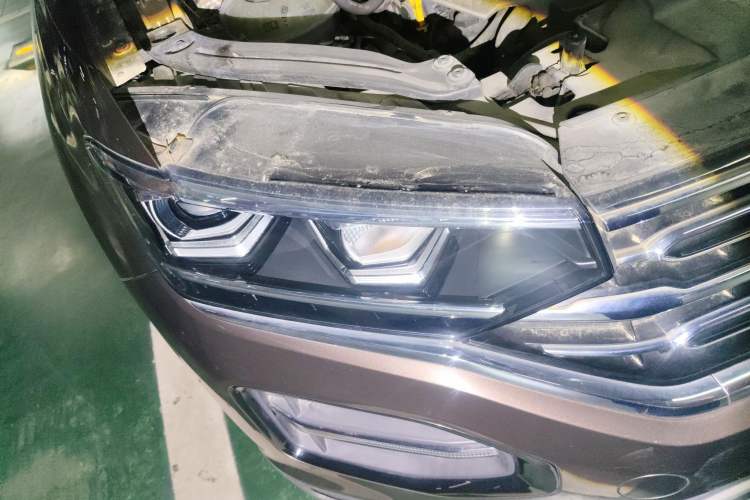 Used Volkswagen Tayron 2019 330TSI Two-Wheel-Drive Luxury Plus China VI Standard
