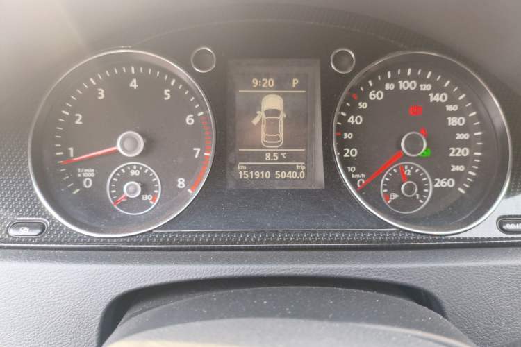 Used Volkswagen Magotan 2012 1.8TSI Luxury Model
