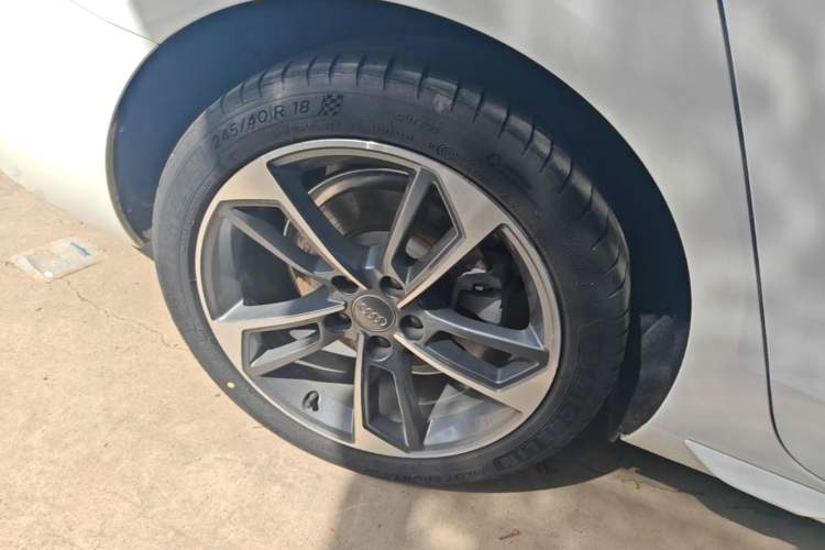 Used Audi A4L 2020 40 TFSI Fashionable and Elegant Model