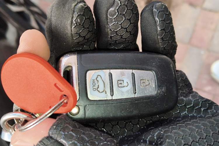 Used Hyundai Verna (older generation) 2010 Sedan 1.4L Manual Standard GL Model
