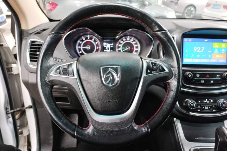 Used Baojun 560 2016 1.8L iAMT Luxury Model