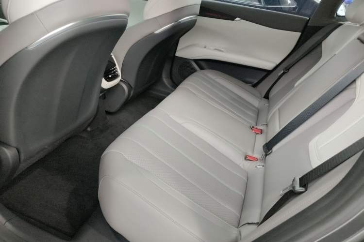 Used Deepal L07 2025 230 Ultra with DeepBlue Intelligent Driving AD PRO Extended-Range Version
