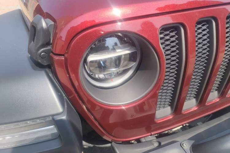 Used Jeep Wrangler 2021 2.0T Robin Hood Four-Door Edition
