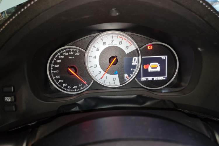 Used Toyota 86 2017 2.0L Manual Luxury Version