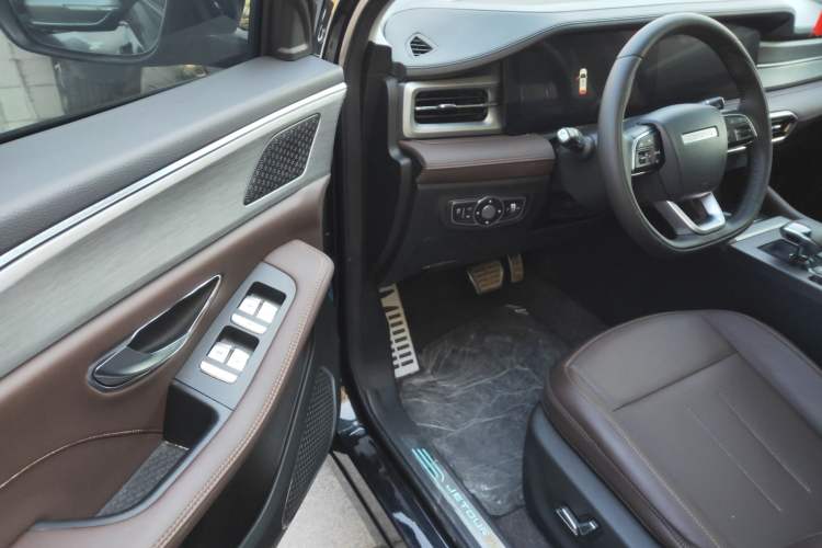 Used JETOUR X95 2023 1.6T DCT Era Edition 7-Seater