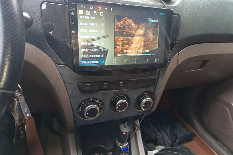 Used FAW Senya S80 2015 1.5L Manual 7-Seater Urban Edition