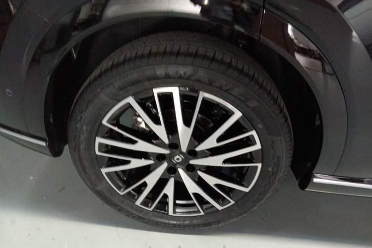 Used CHANGAN NEVO Q07 2025 215 Prestige Edition Right Rear Wheel Hub