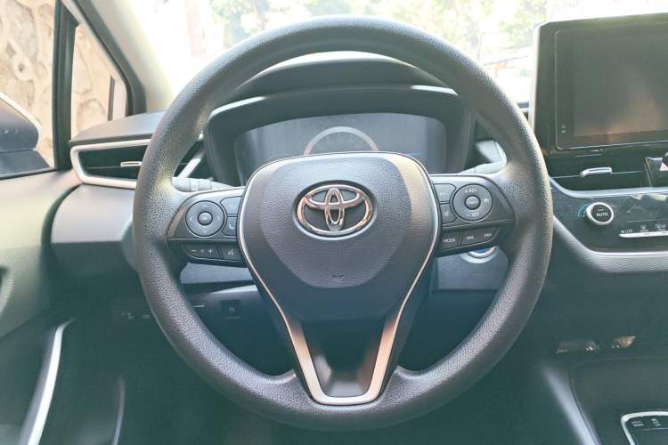 Used Toyota Corolla 2021 Dual-Motor 1.8L E-CVT Elite Edition