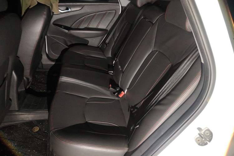 Used Chery Arrizo 7 2016 1.5T Manual ZhiShang Edition