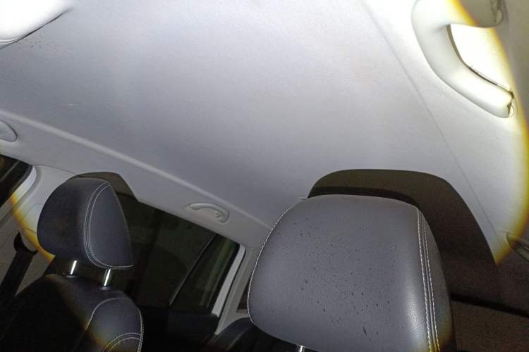 Used Volkswagen Tiguan L 2017 300TSI Automatic Two-Wheel Drive Silk Road Luxury Edition
