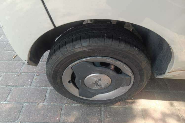 Used Wuling Hongguang MINIEV 2022 Macaron Premium Model – Lithium Iron Phosphate