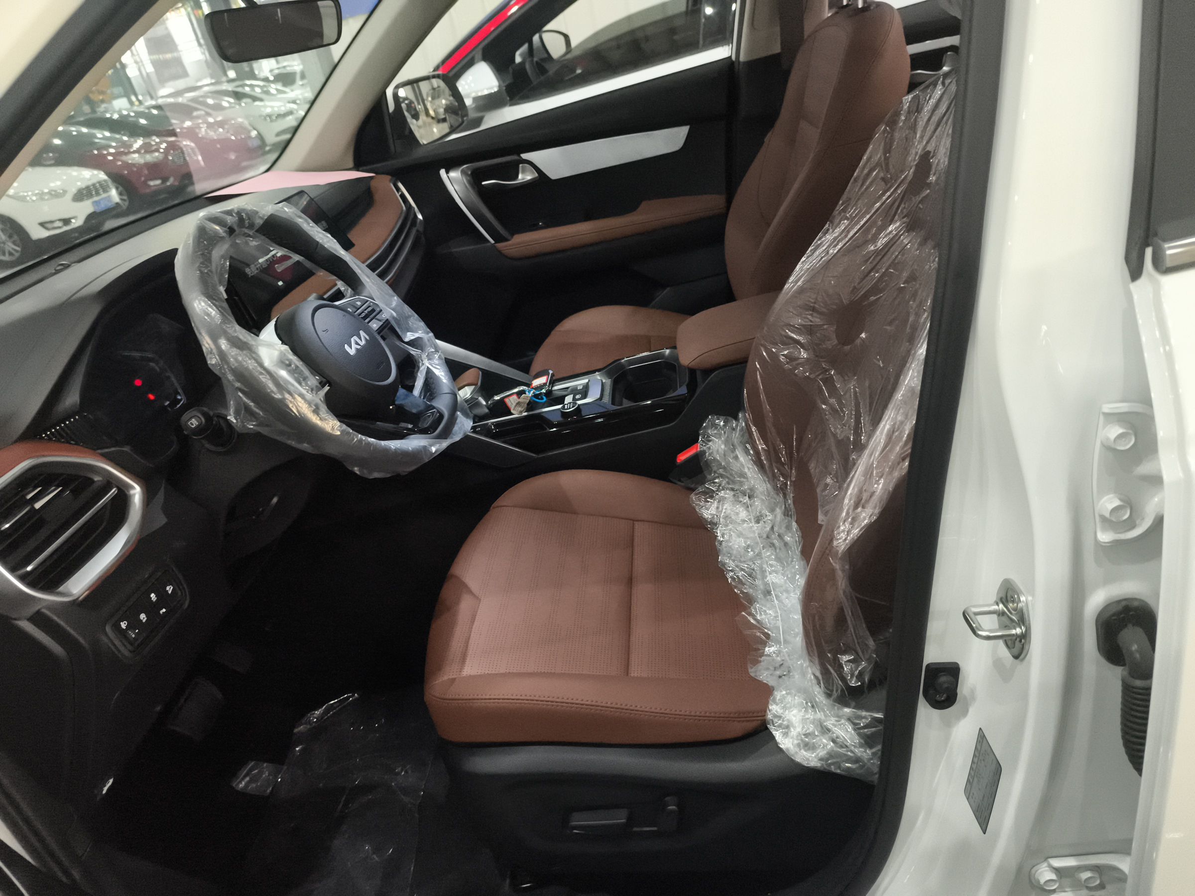 Переднее сиденье в автомобиле