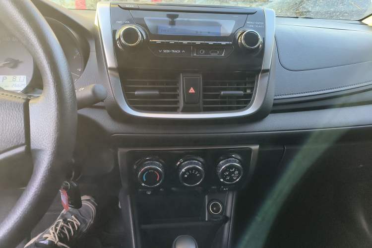 Used Toyota YARiS L Zhi Xiang 2017 1.5E CVT Dynamic Edition Audio And AC Panel