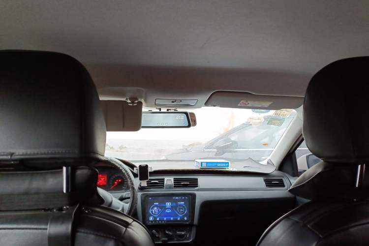 Used Volkswagen Santana 2018 1.5L Manual Fashion Edition