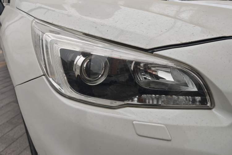 Used Subaru Outback 2016 2.5i Sport Navigation Edition Right Front Headlight