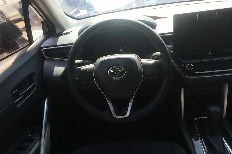 Used Toyota FRONTLANDER 2023 2.0L CVT Elite Edition