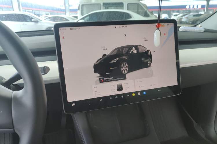 Used Tesla Model Y 2021 Long-Range All-Wheel-Drive Version 3D7