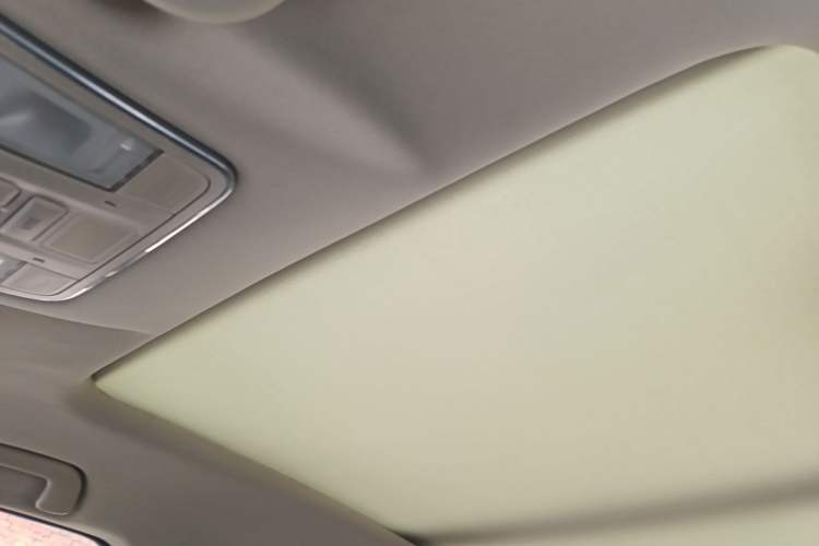 Used Dongfeng Fengon 580 2018 1.5T CVT Smart Connectivity Version