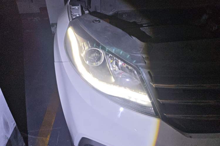 Used Dongfeng Fengon 580 2018 1.5T Manual Luxury Model
