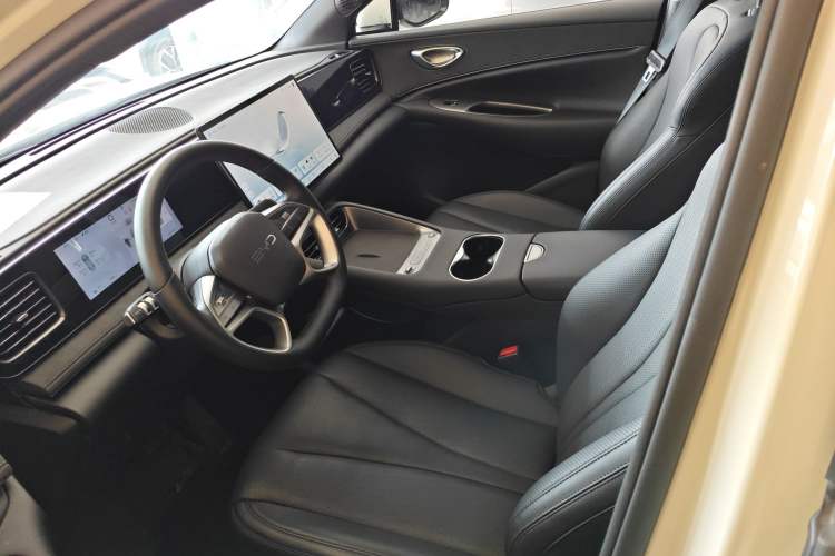 Used BYD Sealion 06 New Energy 2025 Model EV 520 Navigation Edition
