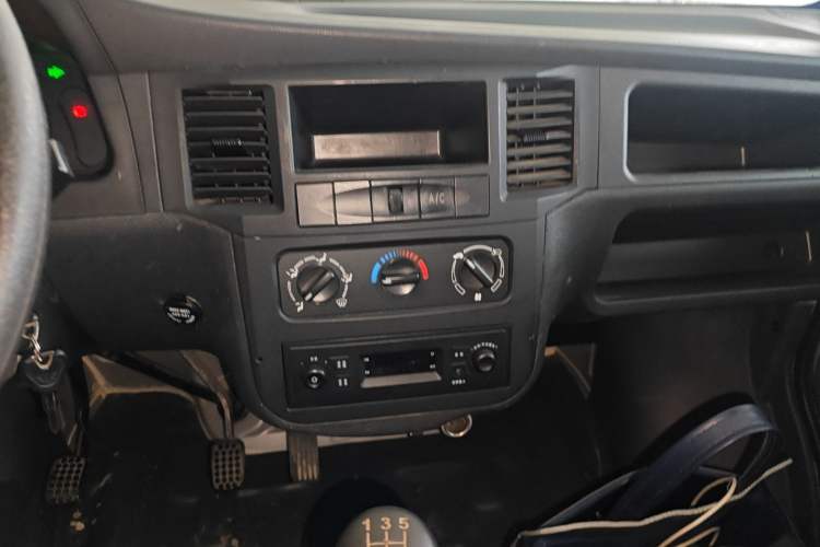 Used Wuling Zhiguang 2019 1.2L Van Utility Model 5-Seater