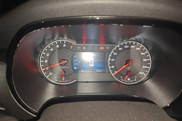 Used CHANGAN CS35PLUS 2021 Honor Million Edition 1.6L Manual Luxury Model
