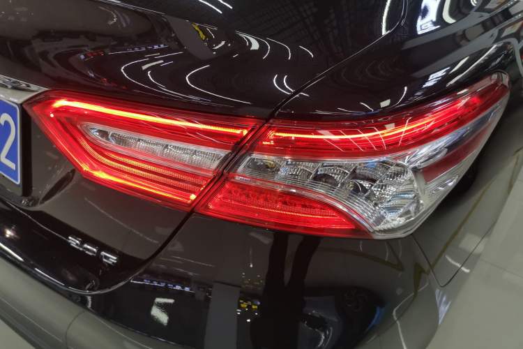 Used Toyota Camry 2021 2.0G Luxury Edition