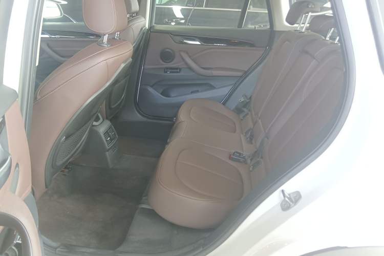 Used BMW X1 2020 sDrive20Li Premium Edition
