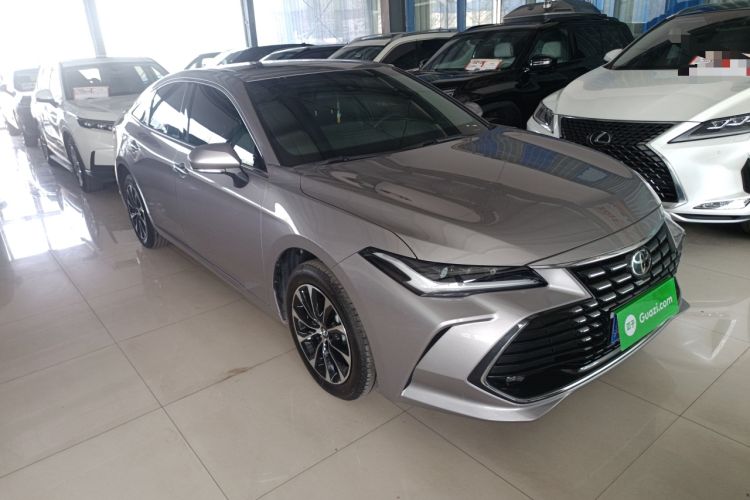 Used Toyota Avalon 2022 2.0L Luxury Edition Front Right 45 Deg