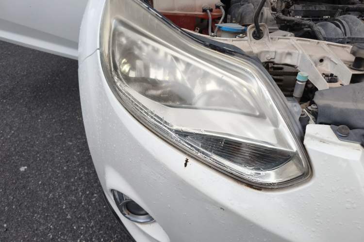 Used Ford Focus 2012 Sedan 1.6L Manual Fashion Edition
