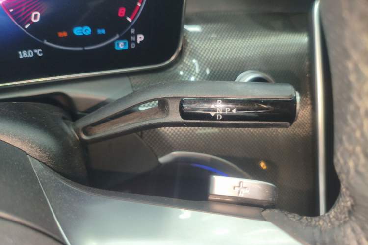 Used Mercedes-Benz C-Class 2022 C 260 L Sport Edition Gear Lever